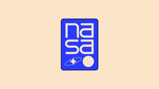 NASA Vertical Blue Badge — Minimal wallpaper in 3840x2160