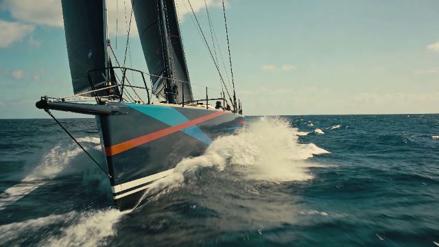 Sailing Ocean Waves wallpaper