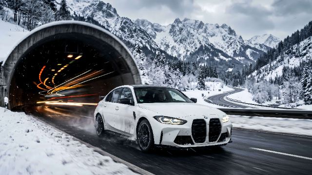 Winter Tunnel Speed wallpaper in 3840x2160